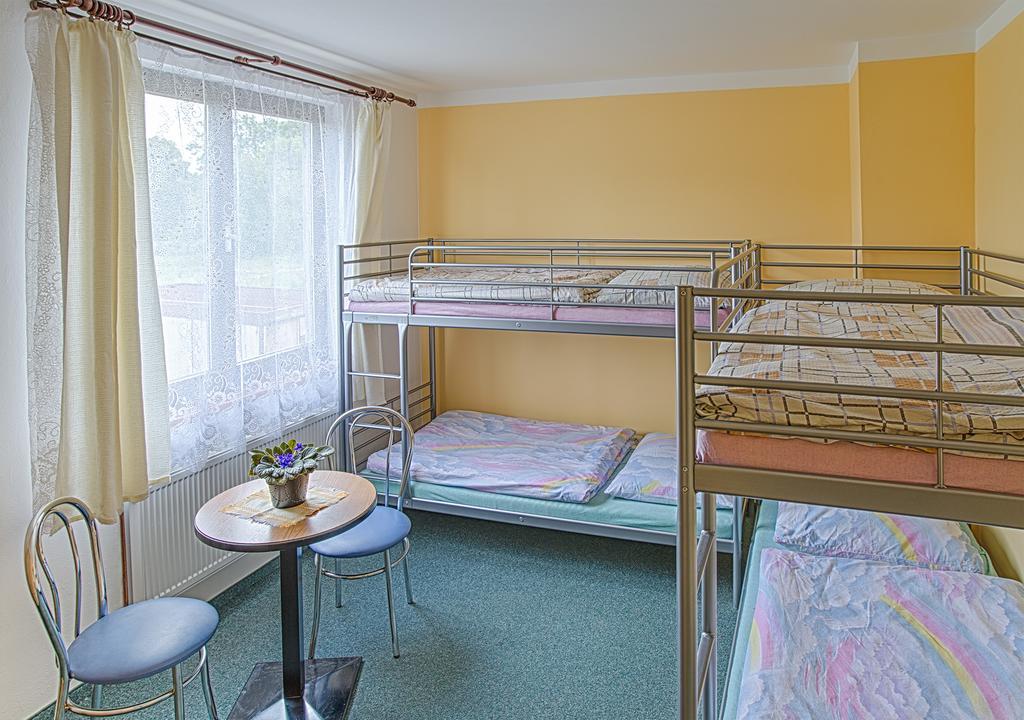 Pension Jezdecke Centrum Kocik Struzna ภายนอก รูปภาพ